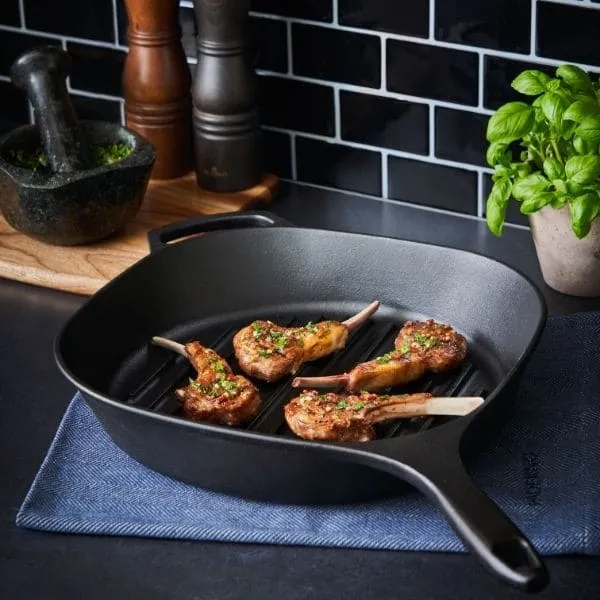 12" Pre-Seasoned Cast Iron Grill Pan