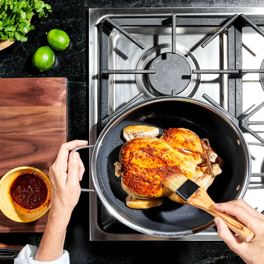 6.5QT Hybrid Oval Dutch Oven (6L)