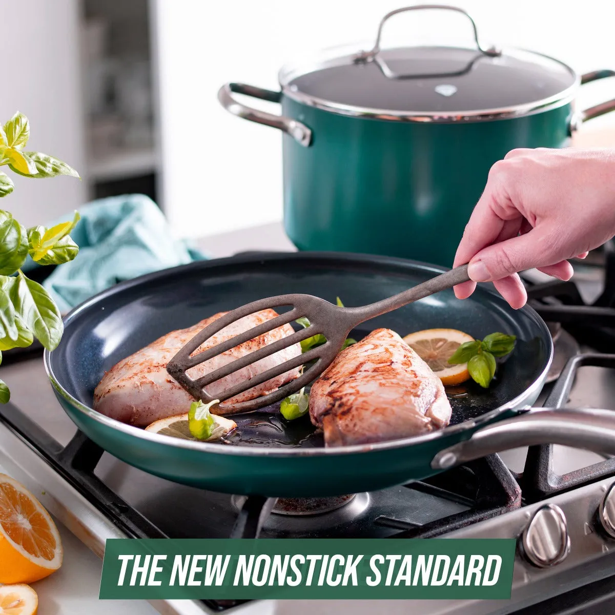 Blue Diamond Green 12-Piece Cookware Set