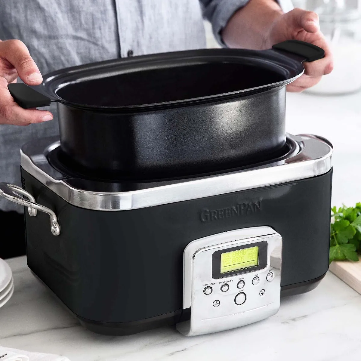 Elite 6-Quart Slow Cooker | Black
