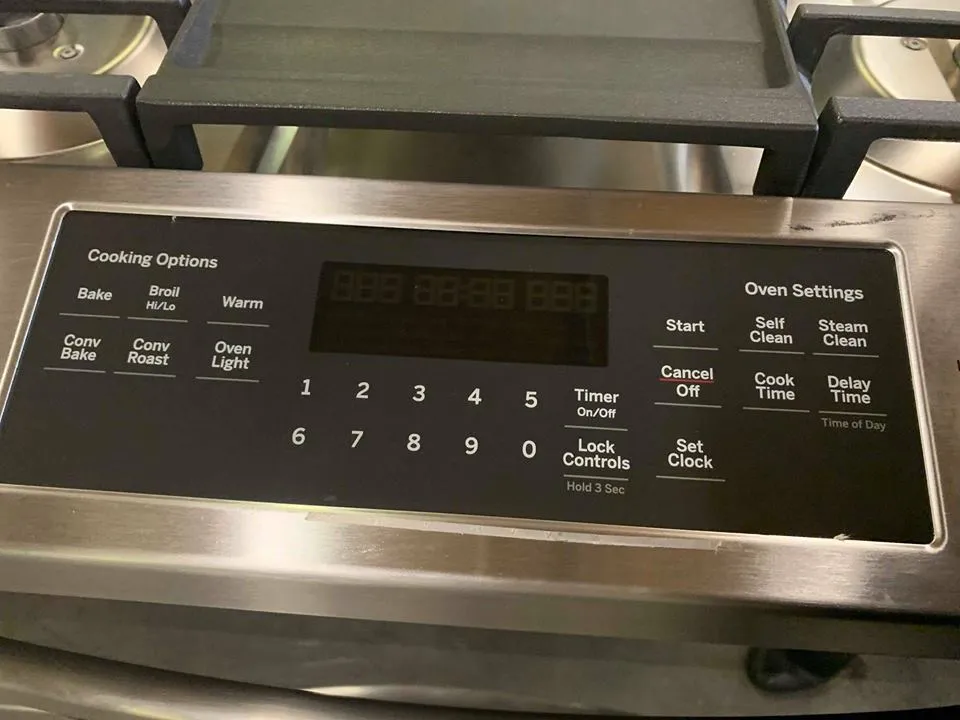 GE Slide-in Gas stove in stainless steel