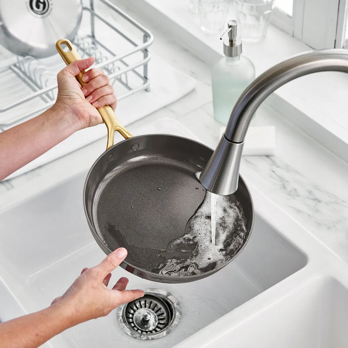 GP5 Colors Ceramic Nonstick 11-Piece Cookware Set with Champagne Handles | Cocoa