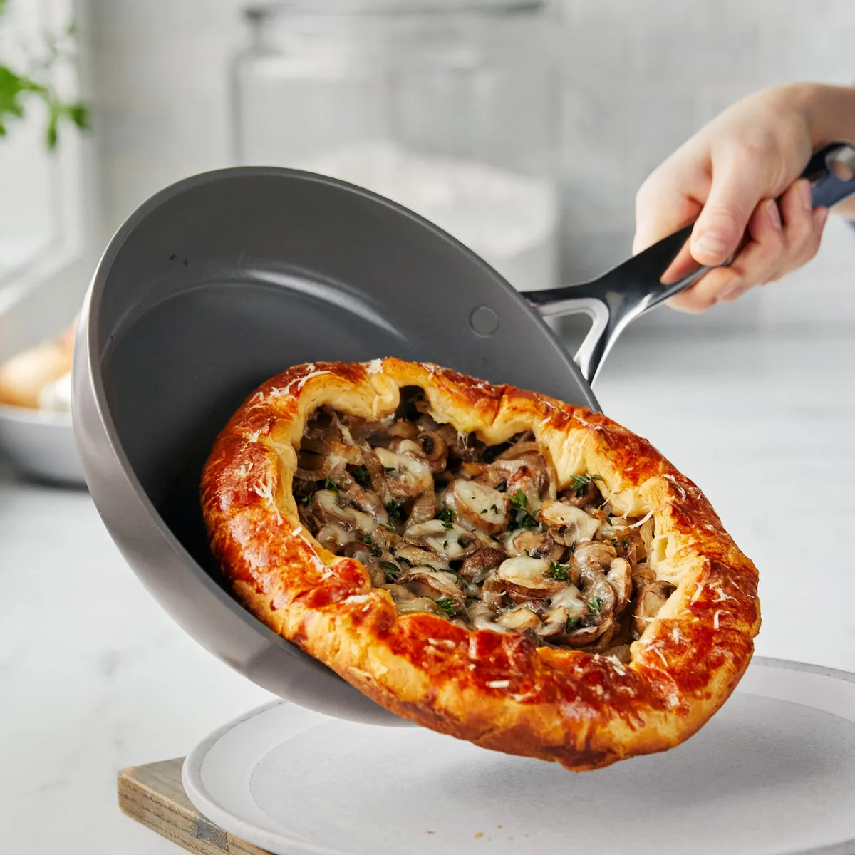 GP5 Colors Ceramic Nonstick 9.5" and 11" Frypan Set with Mirror Handles | Cocoa