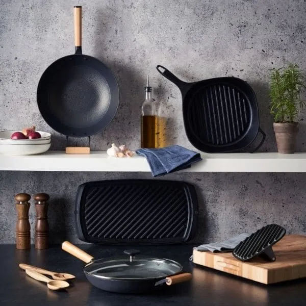 Pre-Seasoned Cast Iron Reversible Grill and Griddle