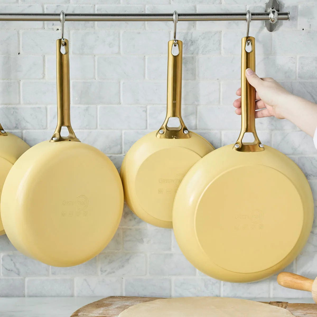 Reserve Ceramic Nonstick 10-Piece Cookware Set | Sunrise