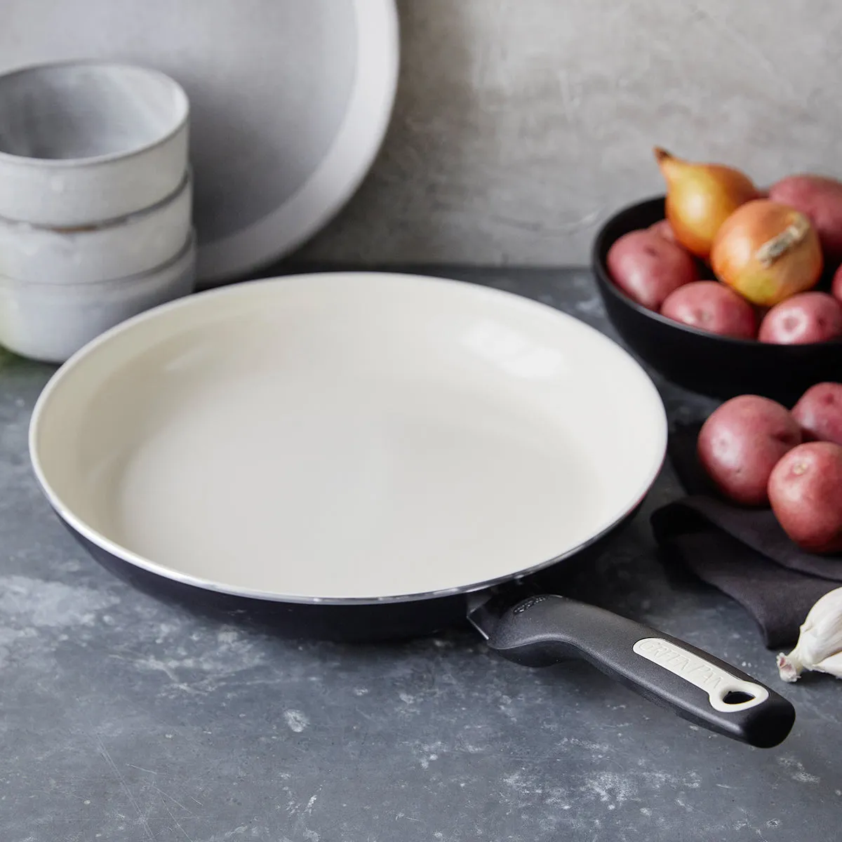 Rio Ceramic Nonstick 12" Frypan | Black