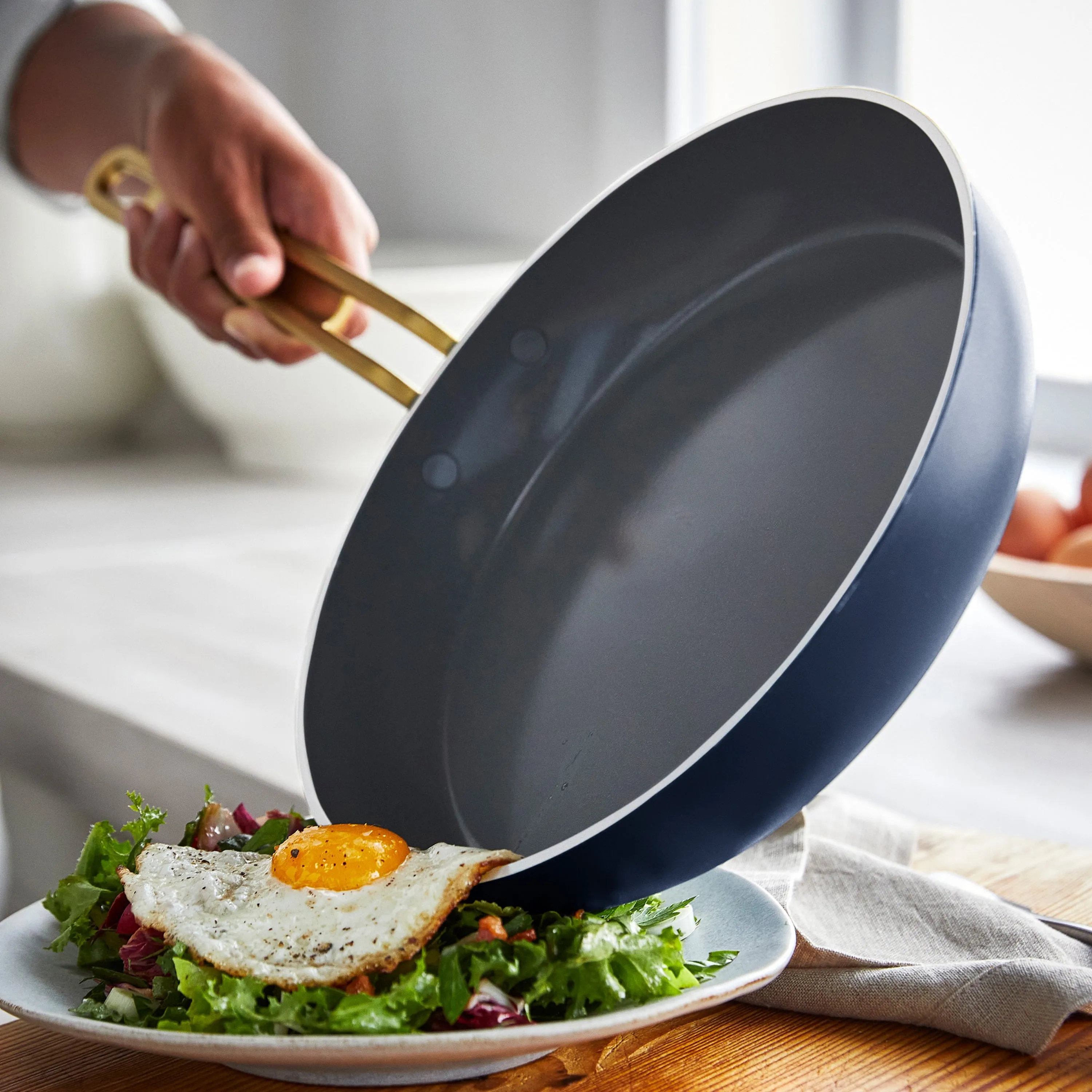 Stanley Tucci™ Ceramic Nonstick 6-Piece Cookware Set with the Tucci Cookbook | Marino Blue