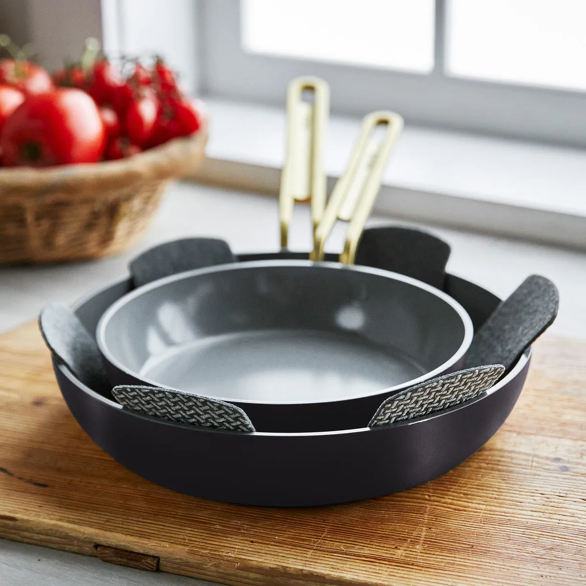 Stanley Tucci™ Ceramic Nonstick 8" and 10" Frypan Set | Calabrian Fig