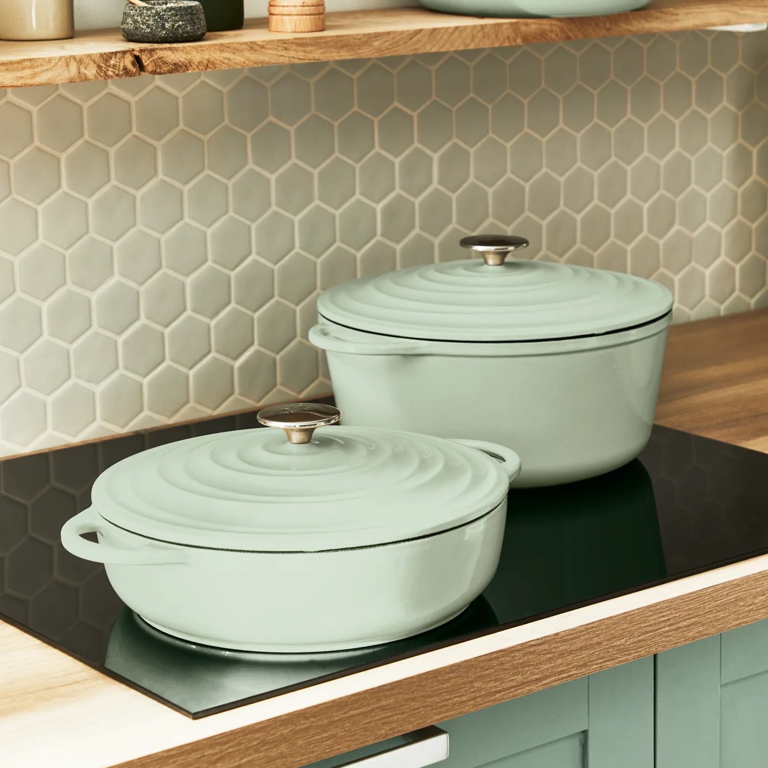 Tefal LOV Induction Cast Iron Green Lichen Shallowpot 28cm/3.8L   Lid