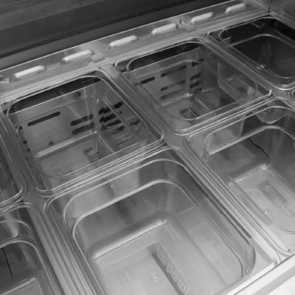 Turbo Air MST-28-N M3 Series Solid 1 Door Sandwich / Salad Refrigerated Prep Table, 27"