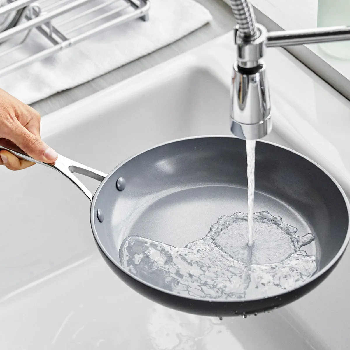 Valencia Pro Ceramic Nonstick 10 and 12" Frypan Set