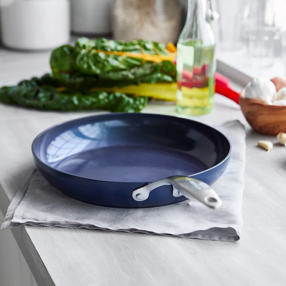 Valencia Pro Ceramic Nonstick 12" Frypan | Midnight Blue