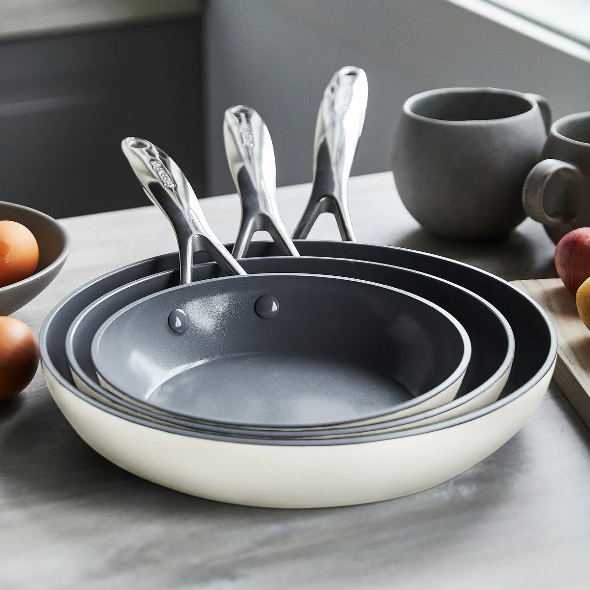 Valencia Pro Ceramic Nonstick 8", 9.5", and 11" Frypan Set | Cream