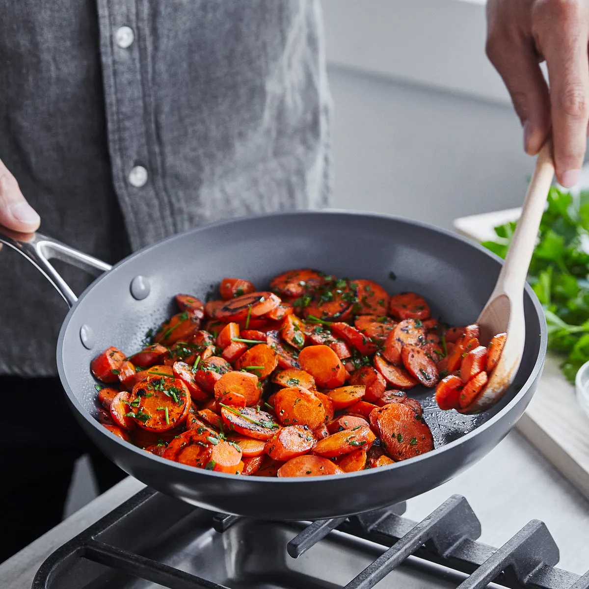 Valencia Pro Ceramic Nonstick 8" and 10" Frypan Set