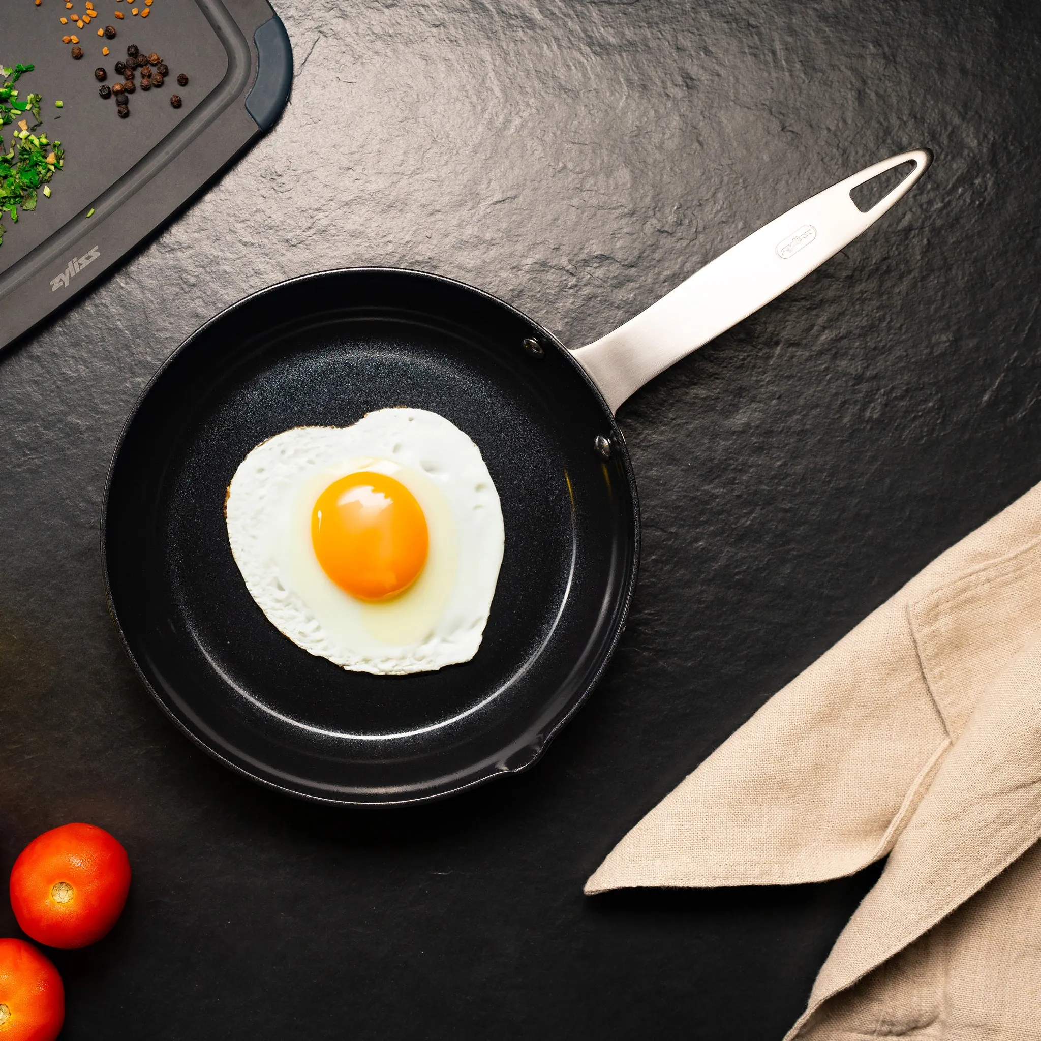Zyliss Ultimate Pro Ceramic Non-Stick Frying Pan